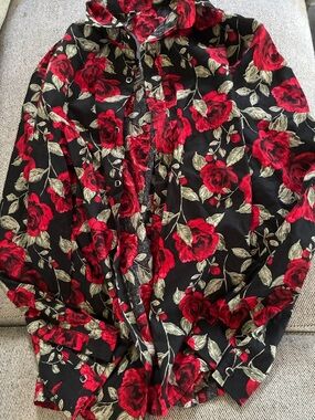 Black Button-Up Shirt with Red Rose Floral Print Very Lightweight M